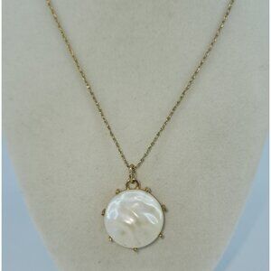 Vtg Signed SN Faux Mabe Baroque Pearl 1" Pendant Gold Tone Necklace 17"